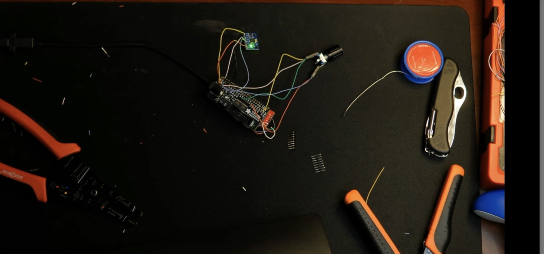 hako internal electronics